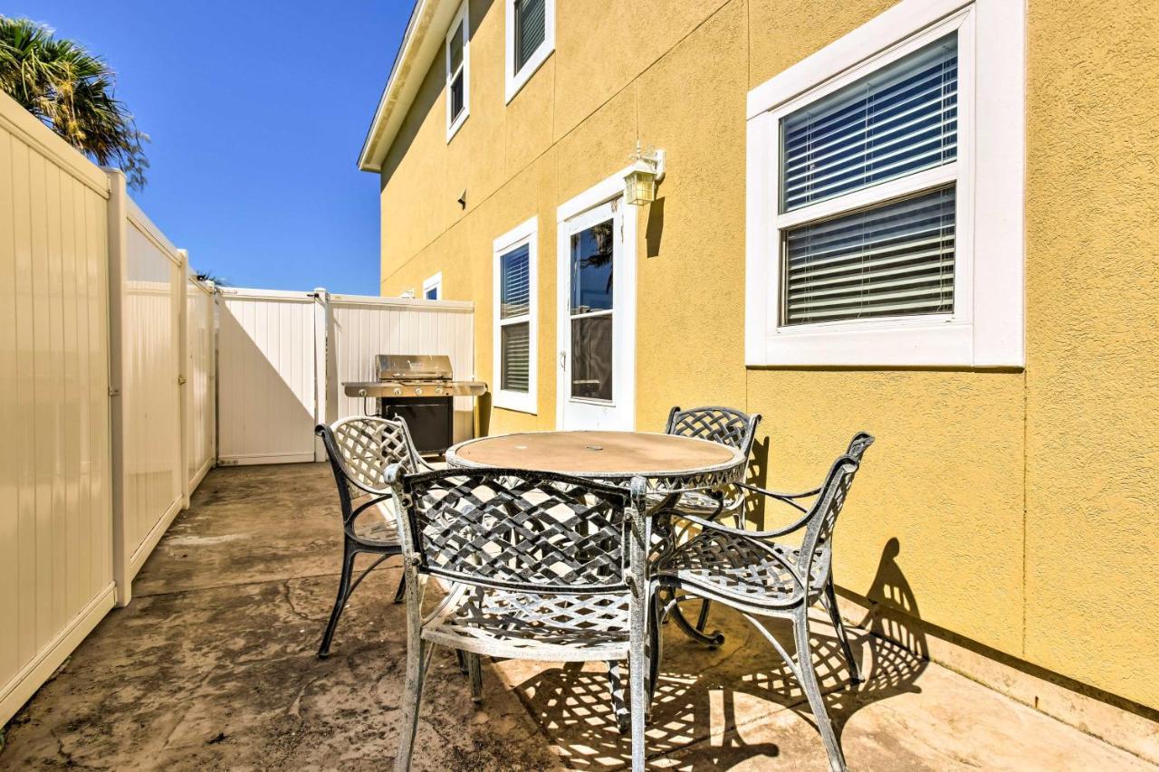 Waterfront Corpus Christi Townhome With Pool And Dock! المظهر الخارجي الصورة